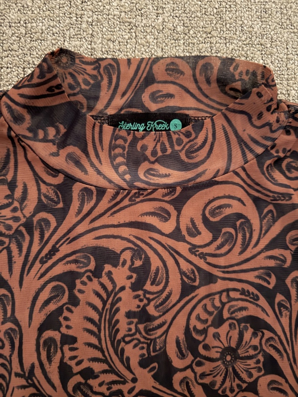 Sterling Kreek"Country Road" Tooled Mesh Mock Neck Long Sleeve Top Brown Size S